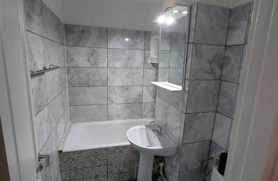 Аренда комфортной 2-комнатной квартиры 50 м² в районе Tomis Nord, Констанца, Румыния